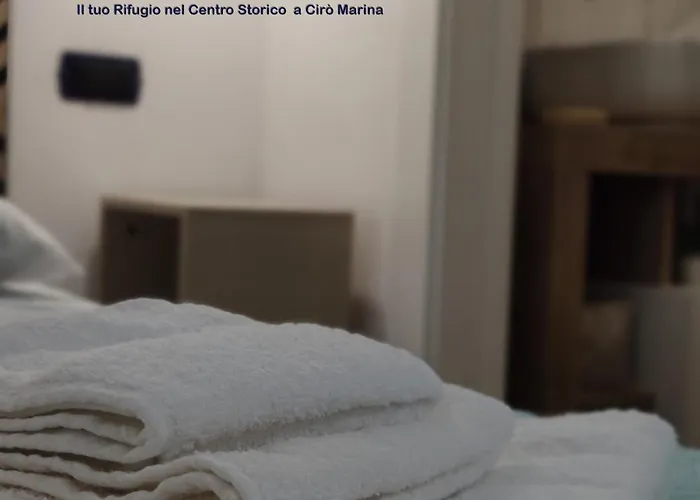 Borgo Storico Dei Marinai Alojamento de Acomodação e Pequeno-almoço Cirò Marina